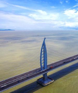 Фьорд - что это? Где можно увидеть фьорд? В Китае открыли самый длинный морской мост в мире. Он красив и шикарен, но его уже раскритиковали Самый посещаемый залив